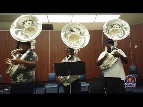 FMU The ROAR First Year Experience