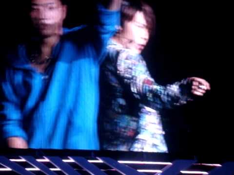 [mycam 120922 SMTown JKT] Donghae & Eunhyuk - Oppa Oppa.MPG