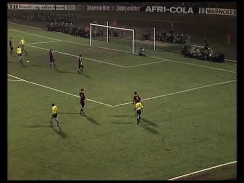 07/12/1977 Uefa Cup 3rd Round 2nd leg EINTRACHT BRAUNSCHWEIG v PSV EINDHOVEN