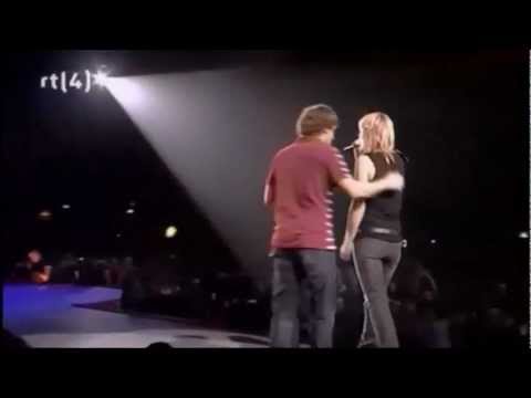 Racoon en Ilse DeLange   Love You More Vrienden van Amstel 10 10 2012 min intro