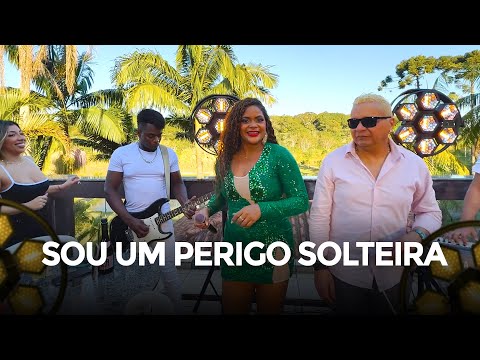 SOU UM PERIGO SOLTEIRA - Forró Cintura de Mola (AO VIVO NO SÍTIO 2)