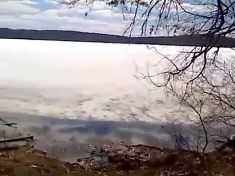 A walk down to Whitehall Lake Hopkinton MA