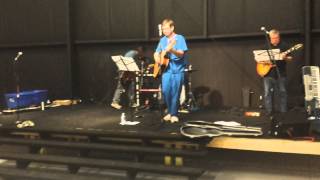 preview picture of video 'Centralpoint Chapel, Byron GA, worship practice'