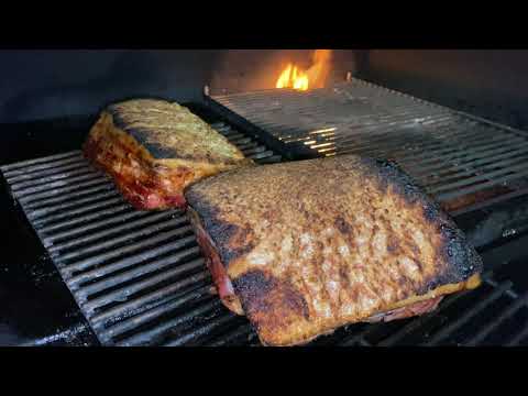 Schweinebauch im Holzofen
