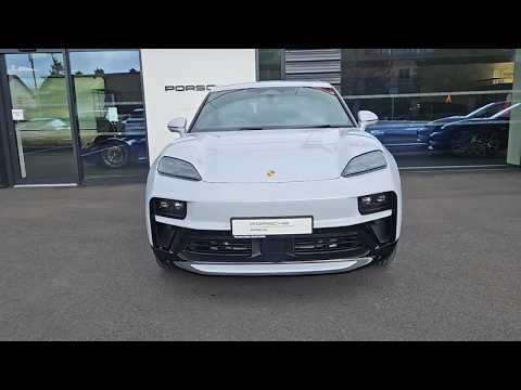 Porsche Macan Electric - Image 2
