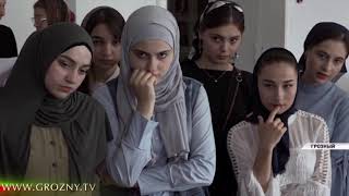 Немецкая художница Ульрике Вайс провела мастер-класс для студентов ЧГПУ 