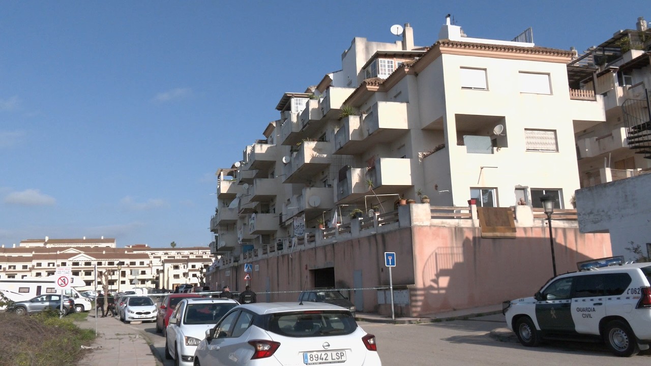 Desahucio en calle Sarmiento en Manilva Desahucio en calle Sarmiento en Manilva