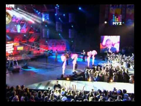 Dino MC 47 - Перемен (feat. Гр. ''Кино'') [Russian Street Awards 2010][tfile.ru].avi