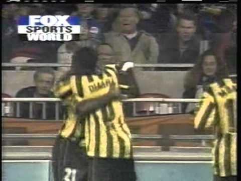 2001 (May 17) Ajax Amsterdam 1 -Vitesse 2 (Dutch Eredivisie)