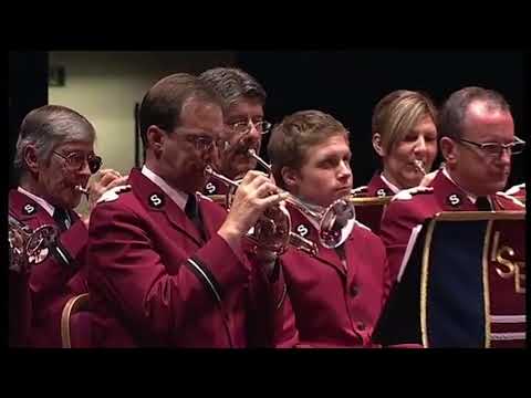 The International Staff Band - Él Es El Señor