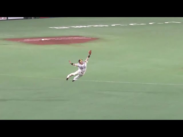 【8回表】スーパーキャッチ!! ホークス・本多が飛んだ!! 2016/5/26 H-Bs