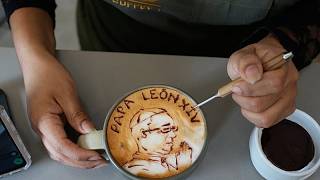 Papa 14. Leo, Latin Amerika ziyareti öncesi latte sanatıyla karşılanıyor