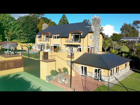 35 Huia Road Titirangi