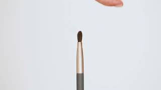 jane iredale Flat Eye Brush