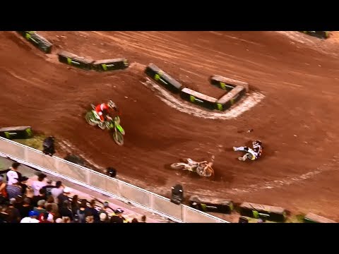 Huge Tim Gajser Crash Monster Energy Cup 2017