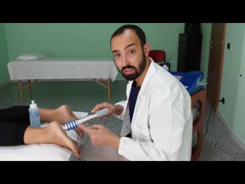 Dopo vado al bagno su una grande mal di parte inferiore della schiena Renale acuta coliche alla schiena