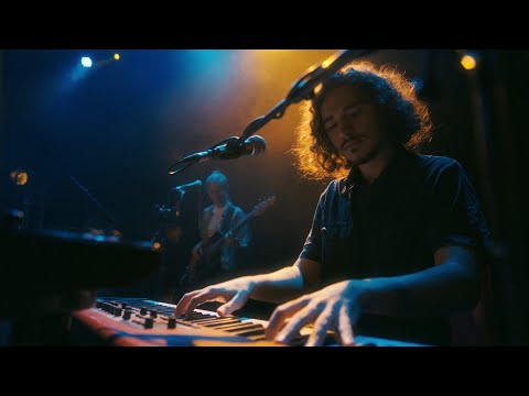 Heile Welt (Live im Ampere) - Florian Paul & DKDLH