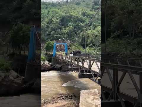En Portovelo 🚧 se Habilita el Puente Clave que Une a El Oro y Loja (Río El Pindo)