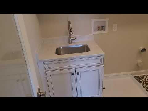 JS homes  The Plaza model