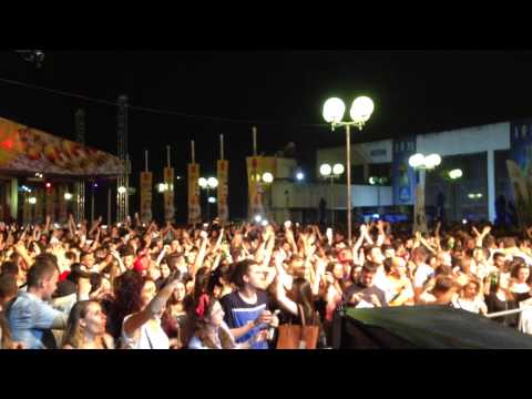 Shkumbin Ismaili - Shqipëri Nëna ime - Live në Prishtinë