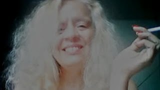 Sulla Fagundes poema- Não deito na cama do tempo