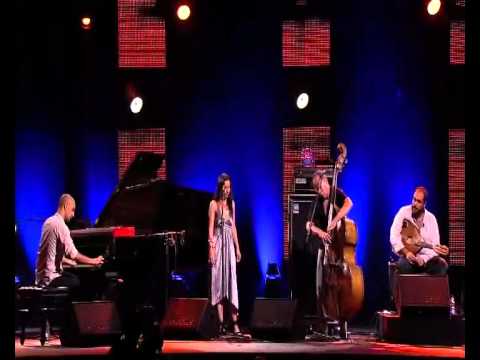 Avishai Cohen - 'About a Tree' live (Jazz in Marciac, 2010)