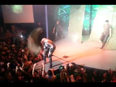 Stripperella - blue - 10-08-13 by Leks Xander