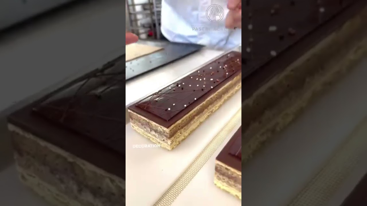 Day 20 at the Pastry Academy!It’s the final day of the Entremet and petit gateaux!#cake