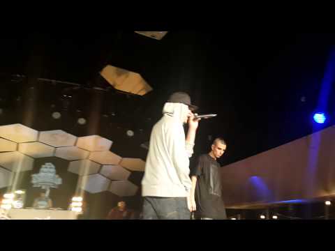 RED BULL BATALLA DE LOS GALLOS/COLOMBIA 2014/4TOS/ARNICK VS MC FLAKO/FREESTYLE RAP,HIP HOP