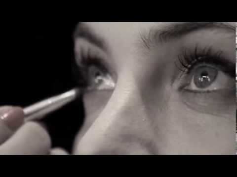 BG Magazine 076 :: Carolina Espinosa Make Up