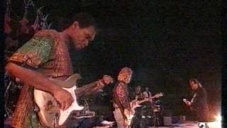 Steve Crooper ,Robert Cray , Dave Edmunds --"Sitting On The Dock Of The Bay"
