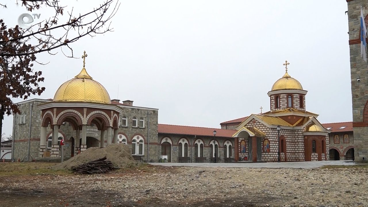 ТИЦ Кърджали с акция за облагородяване на двора на манастира "Св. Йоан Предтеча"