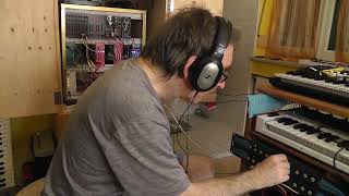 Video thumbnail for Testing my 2 Multi-Effects ZOOM STUDIO 1202 together in line with my Dreadbox-Rack by StarChild