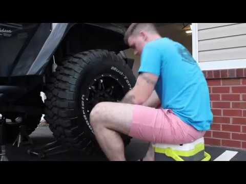 Pro Comp Lift Kit Review!!
