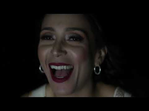 Batom Vermelho - Andiara Freitas