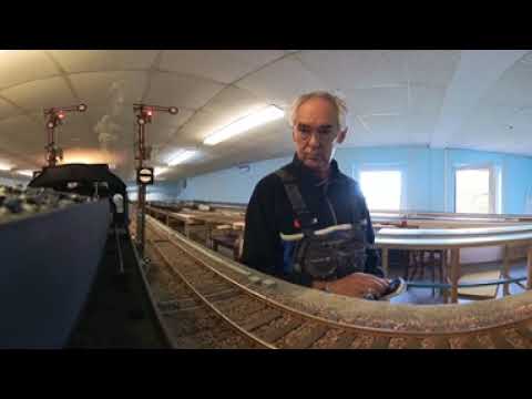 Zugfahrten mit 360° Rundumblick – Modellbahn im Maßstab 1:32