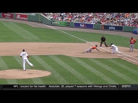 BAL@BOS: Porcello throws to first to pick off Borbon