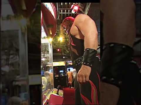 Kane smashes a claw machine #Short