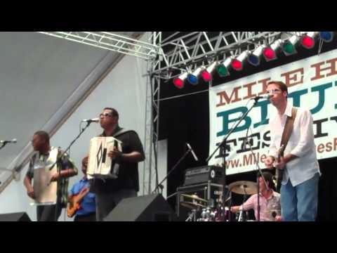 Chubby Carrier - The Cisco Kid (Denver Mile High Blues Festival 2010)