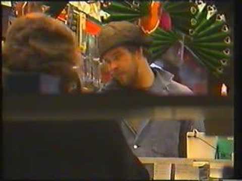 Piilokamera 80-luvulta - Kesoililla halpaa bensaa part 1