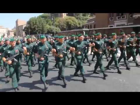 Passo!... Leoni!... (Leoni San Marco e Tuscania Folgore) - Roma 2 giugno 2014