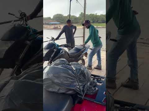 Travessia sobre o Rio Turi, no Povoado Três Furos, Município de presidente Sarney-MA