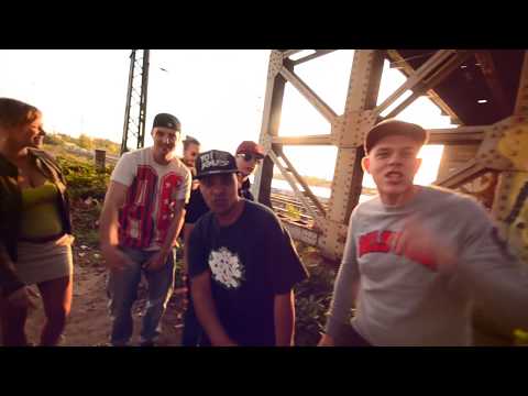 G-Stoy, MoZe, StiviBoy, Brize, Hassza, Leslie, Anno - Respect Dialektus