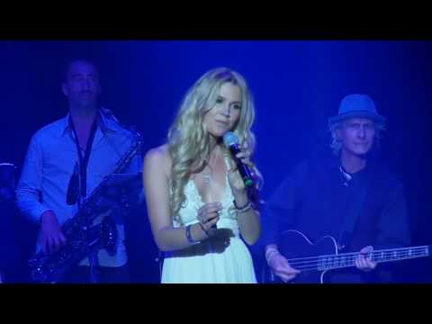 15. Joss Stone - It's A Man's Man's Man's World - Live At The Roundhouse 2016 (PRO-SHOT HD 720p)