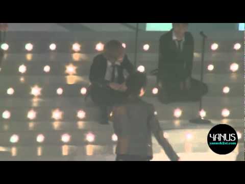 [FANCAM] 101230 Yo Seob doing a ballet @  gαү0 ∂αεנυη ?