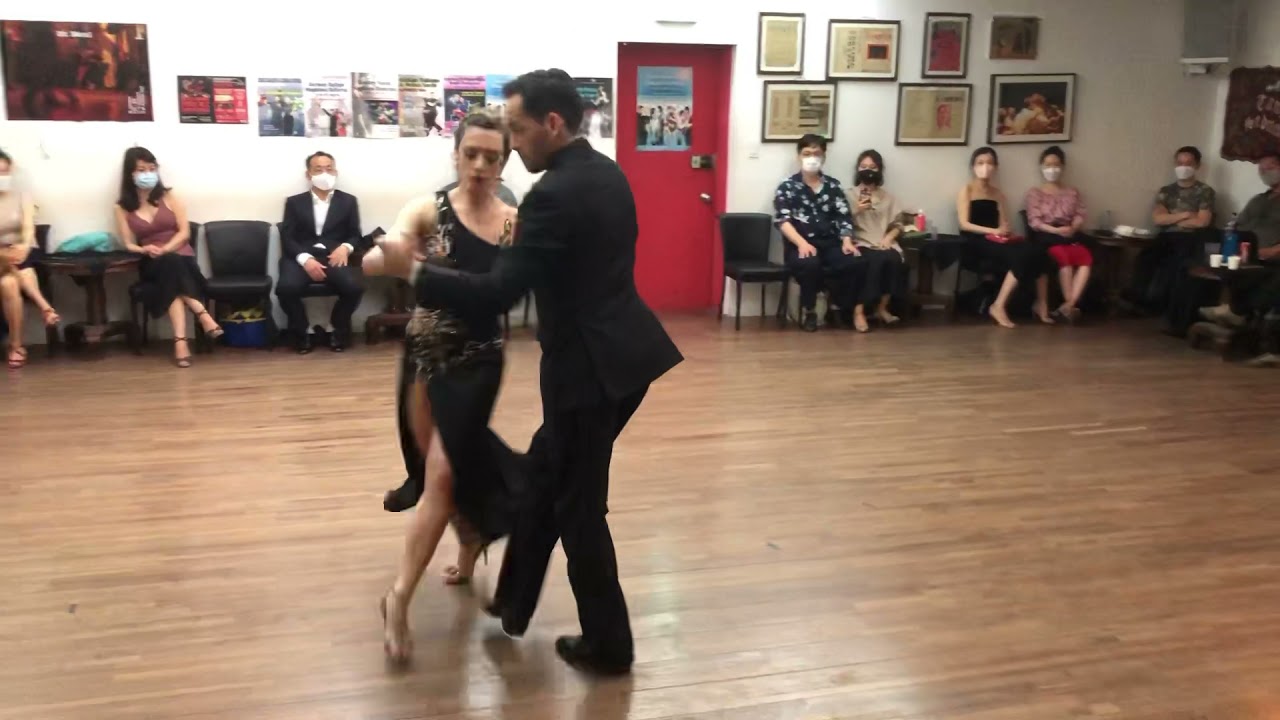 Color Tango - Zum - Sebastian Acosta y Laura DAnna @Seoul