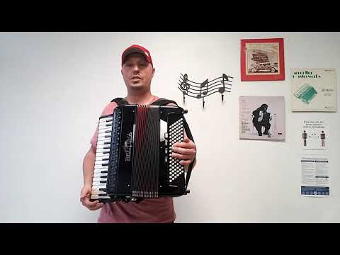 (SOLD!) - Beltuna Euro IV (Compact Size) - Video #1 (Carnegie Accordion Company)