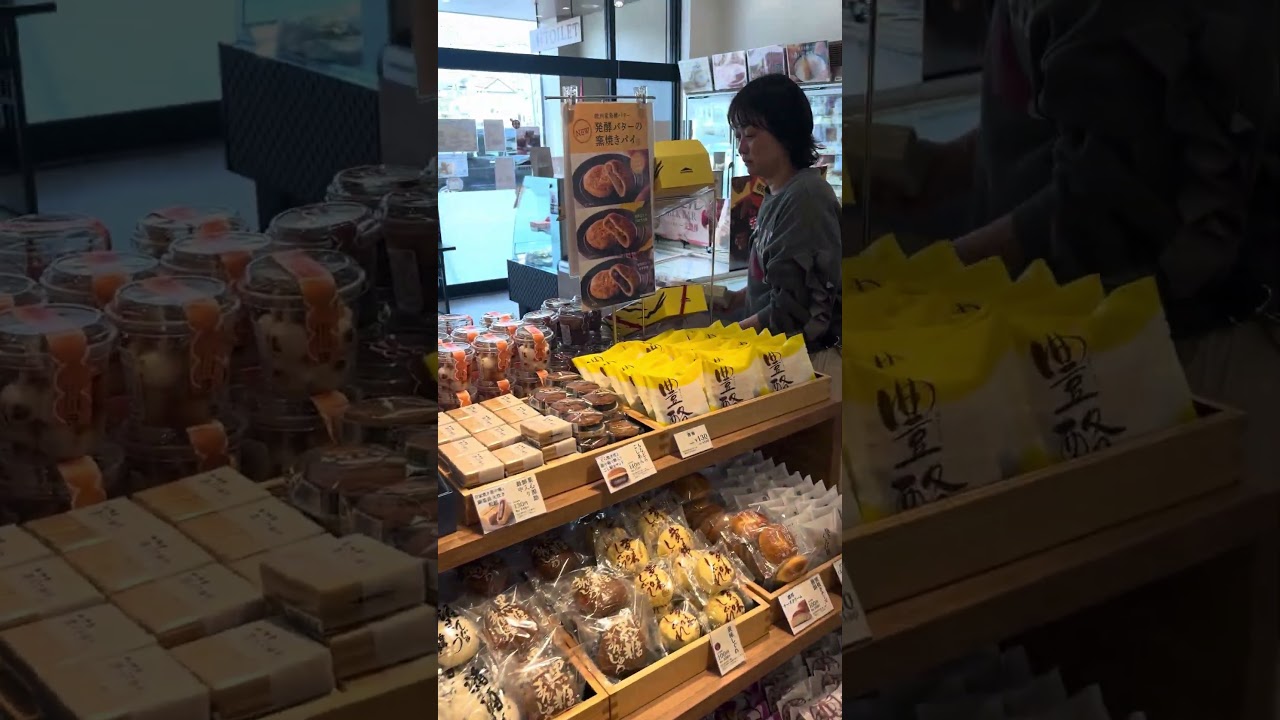 Más regalitos ?! Para quien ? #fypシ #japanlife #familyguy