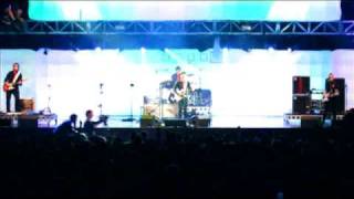 The Parlotones perform Should We Fight Back live in Johannesburg