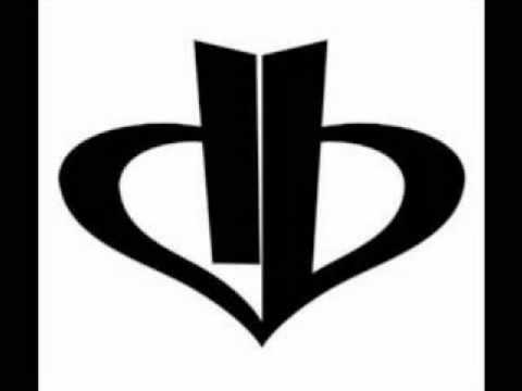 Nasta - Me importa una mierda (con Doxe)